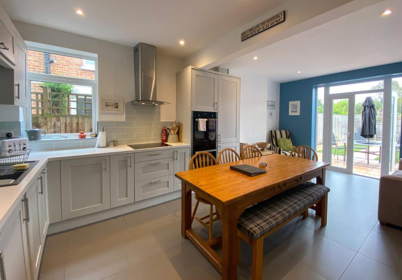 Charming 3 Bed House And Garden, Pet Friendly Villa Bournemouth Esterno foto