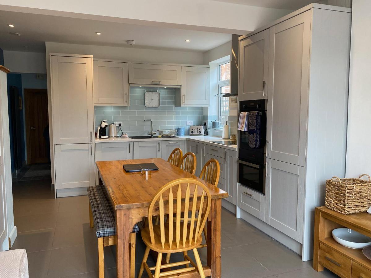 Charming 3 Bed House And Garden, Pet Friendly Villa Bournemouth Esterno foto